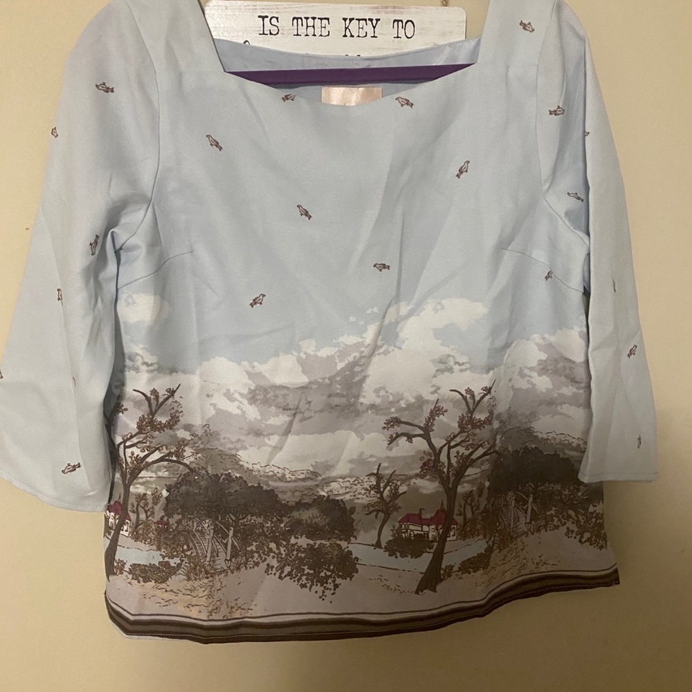 3 quarter sleeves Graphic Top